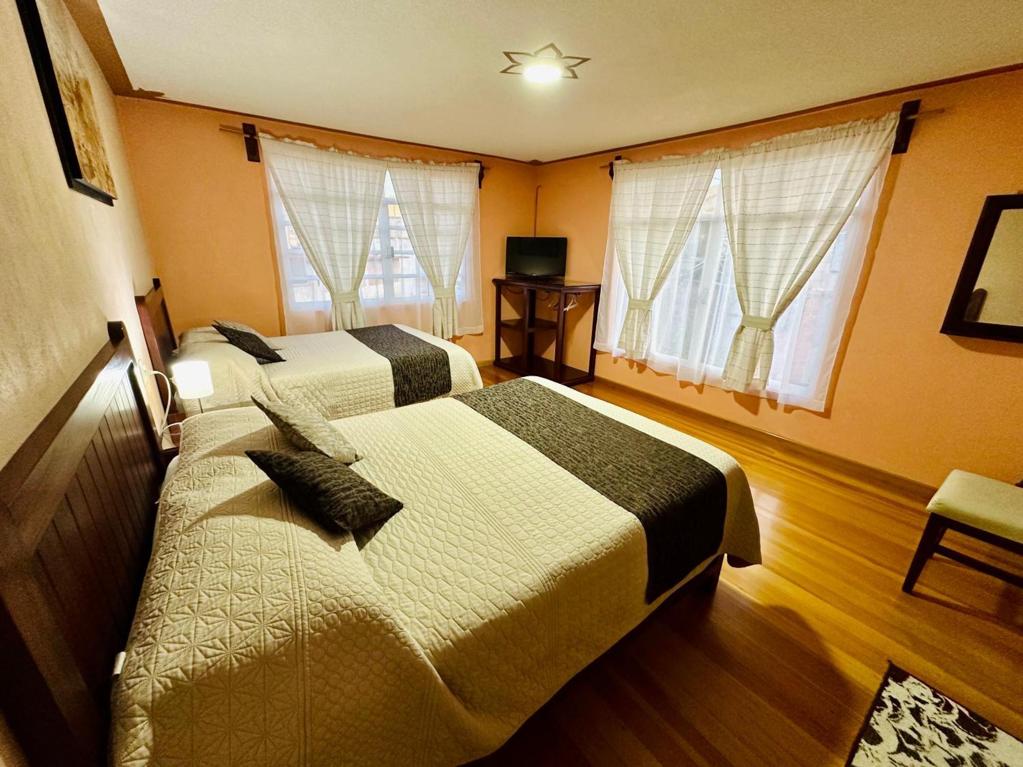 Hotel Monarca Tlalpujahua ภายนอก รูปภาพ